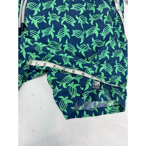 Tom & Teddy Swim Trunks Sea Turtle Print Men's Green Navy Board Shorts - Size XL - Picture 3 of 7